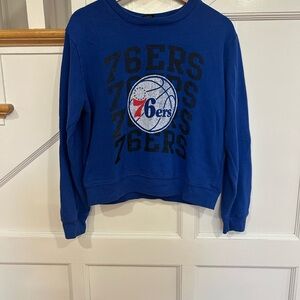 Vintage Blue NBA 76ers Sweatshirt
